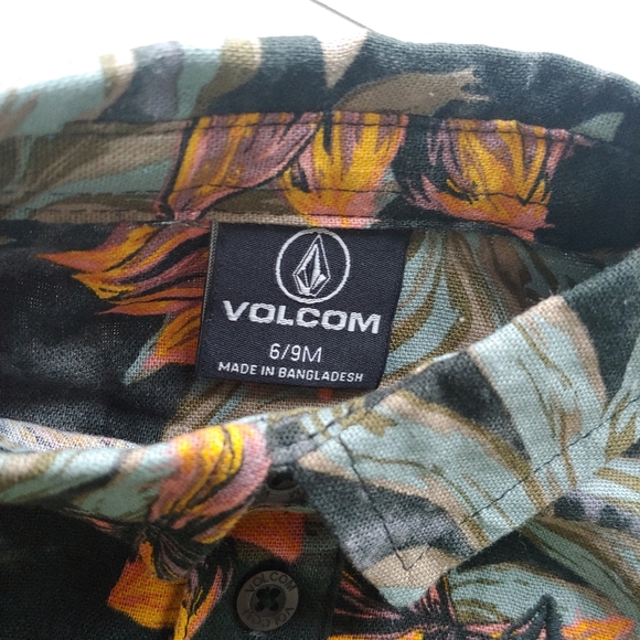 VOLCOM Baby NEW Baby Romper - Picture 10 of 11